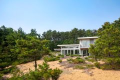 Seaside Modern photo 1