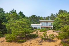 Seaside Modern thumbnail 2
