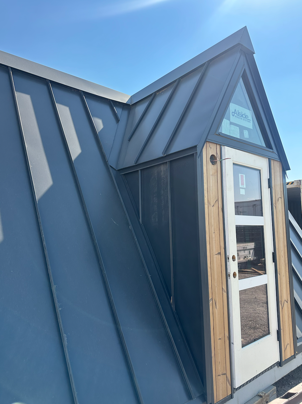 A-frame Shell thumbnail 2
