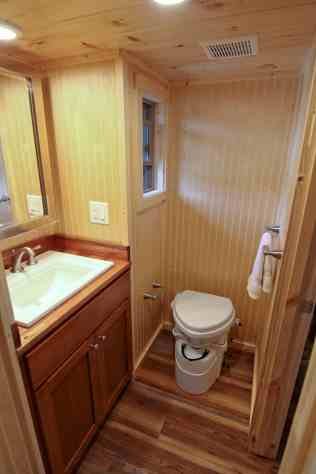 The 20′ Houston – American Tiny House thumbnail 8