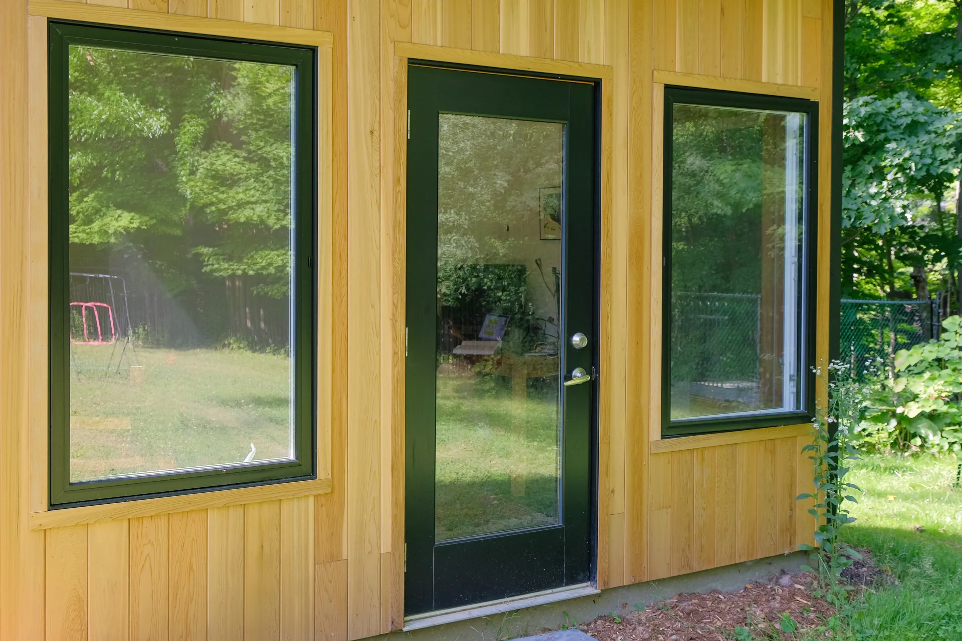 A.M - Cedar Cabin thumbnail 3