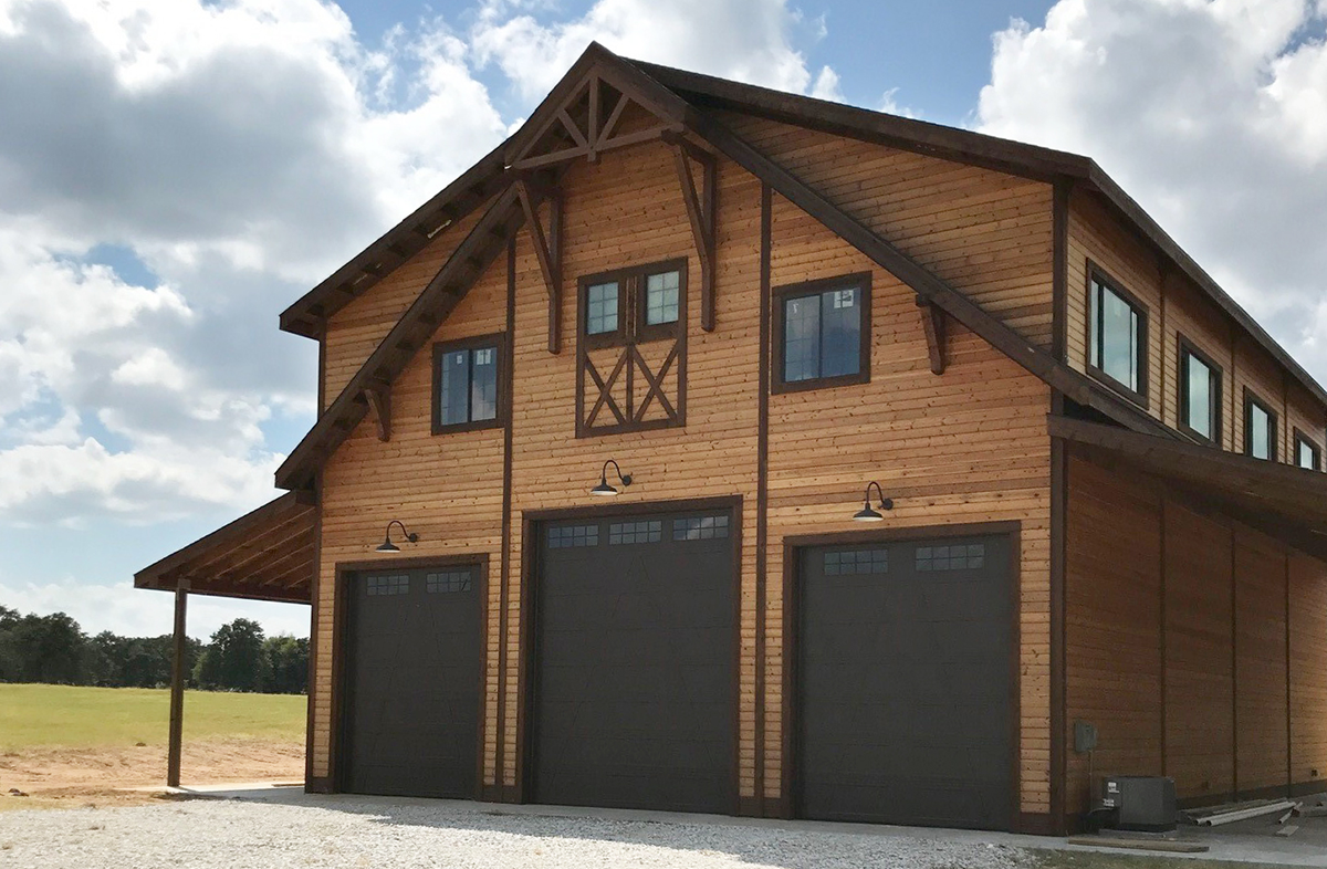 Coach House 70 ft photo 1