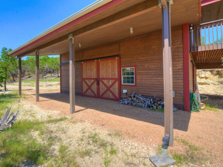 Denali Barn Apartment 36 ft thumbnail 27