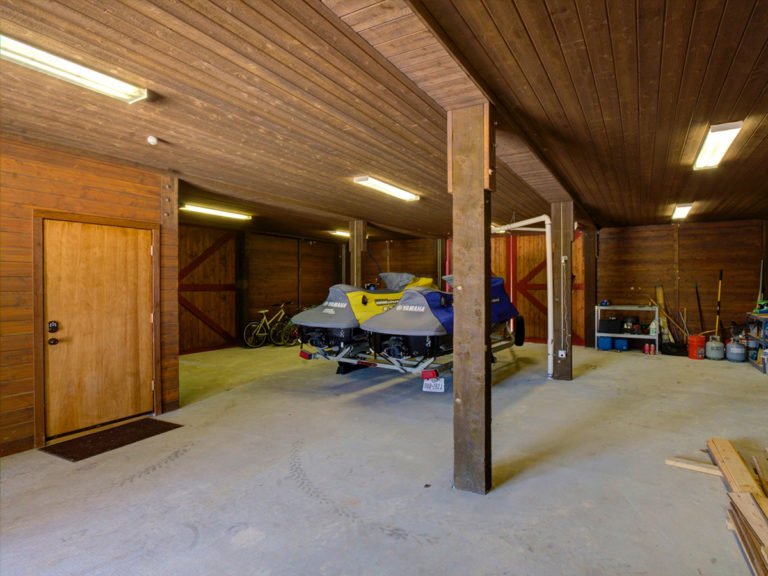 Denali Barn Apartment 60 ft thumbnail 30