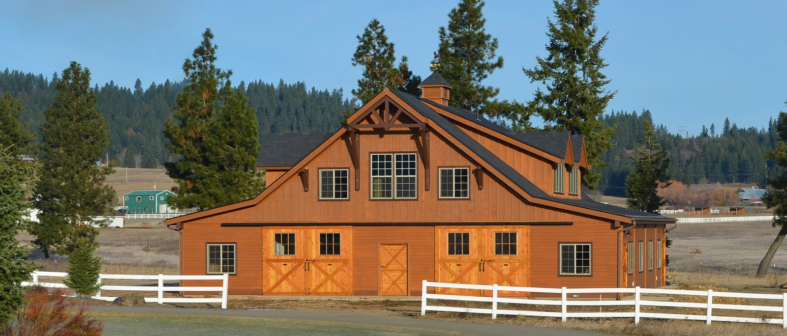 Equestrian 60 ft photo 1