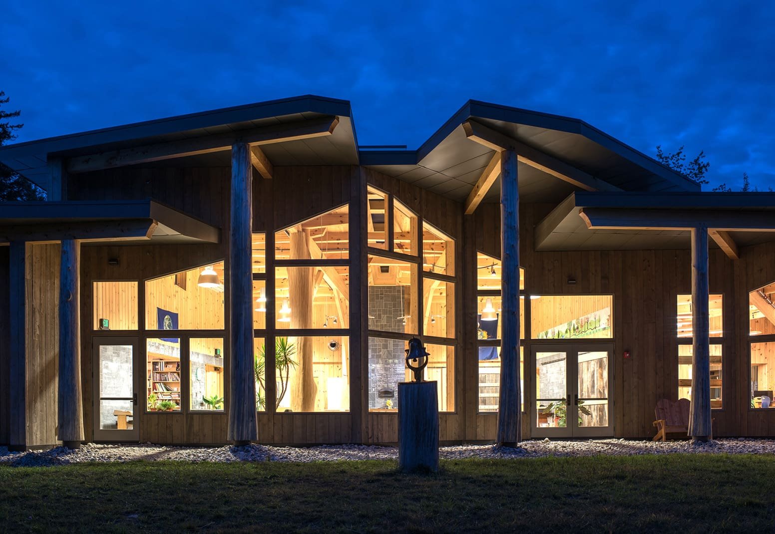 Burr and Burton Academy photo 1