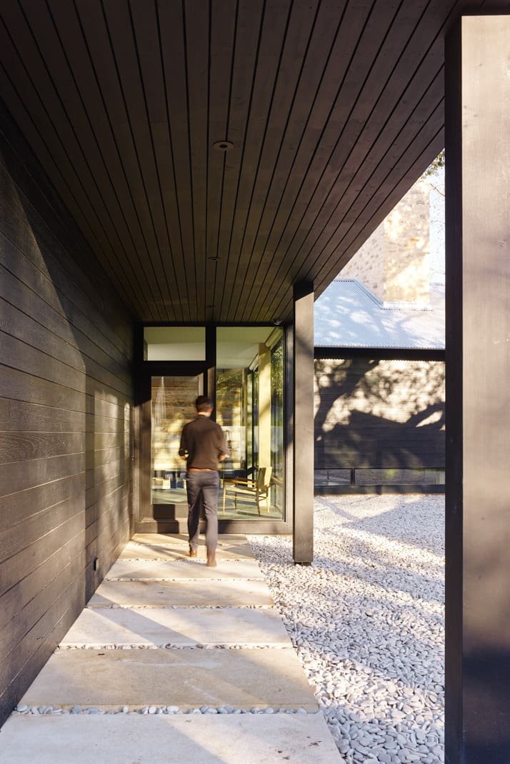 Modern Texas Prefab thumbnail 3
