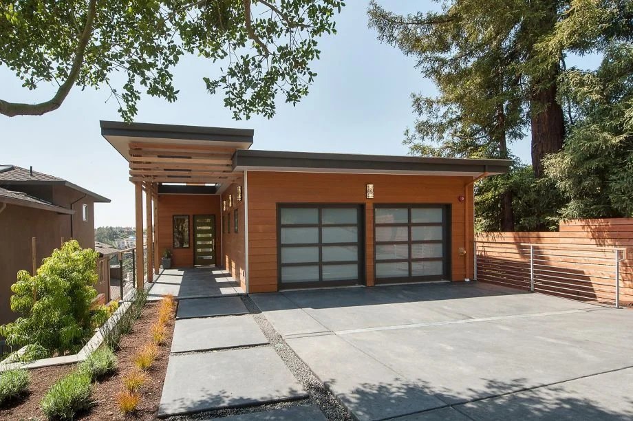Oakland Ca Downslope photo 1