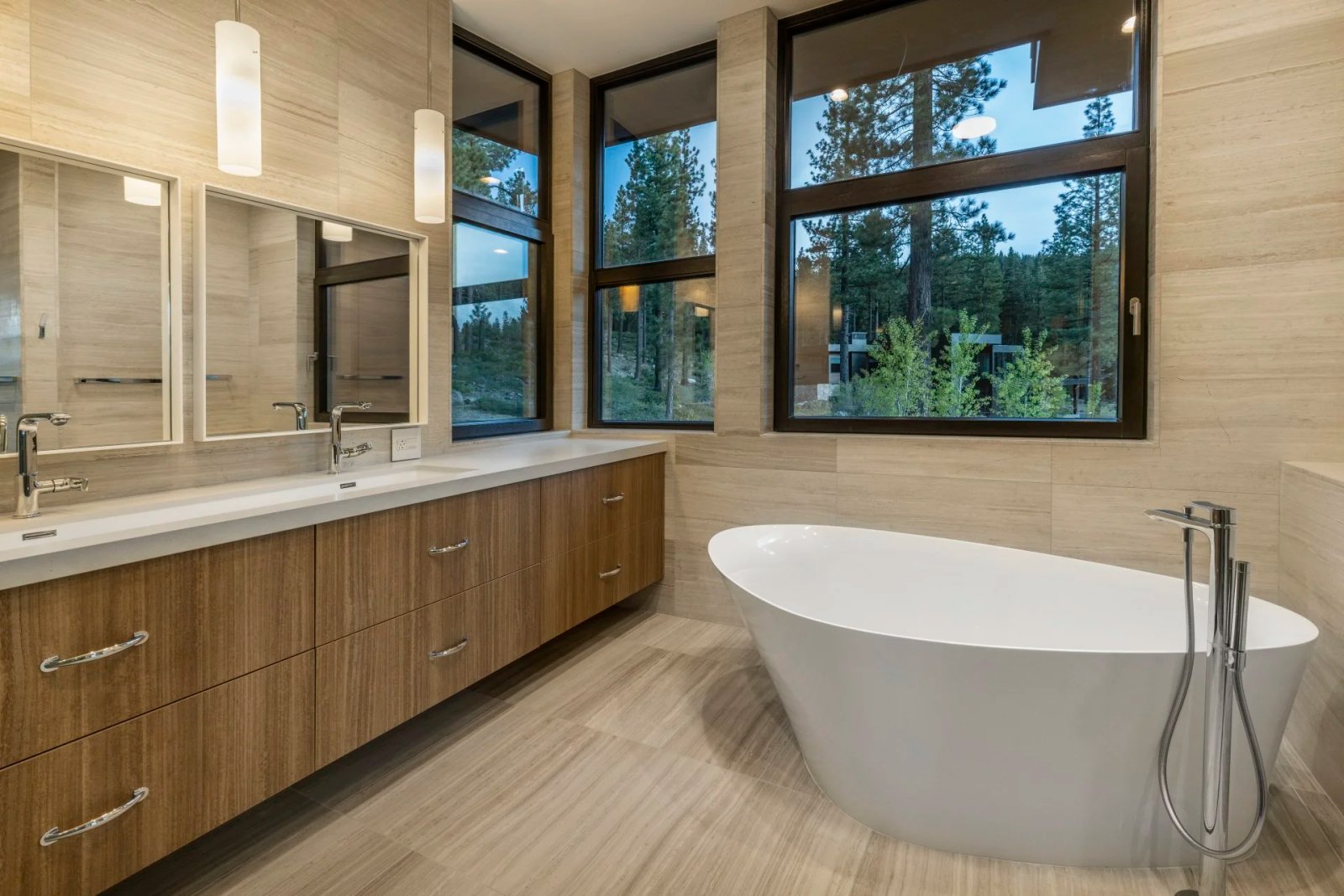 Truckee Ca 1 thumbnail 13