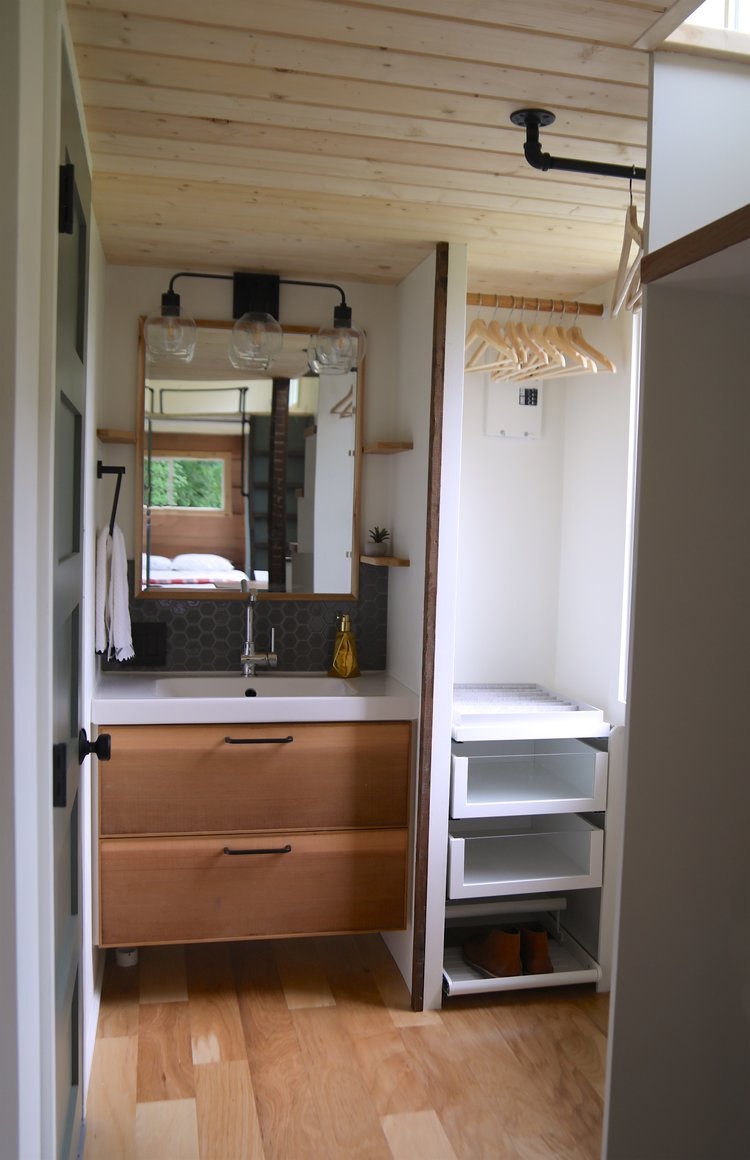 ASPEN CABIN thumbnail 24