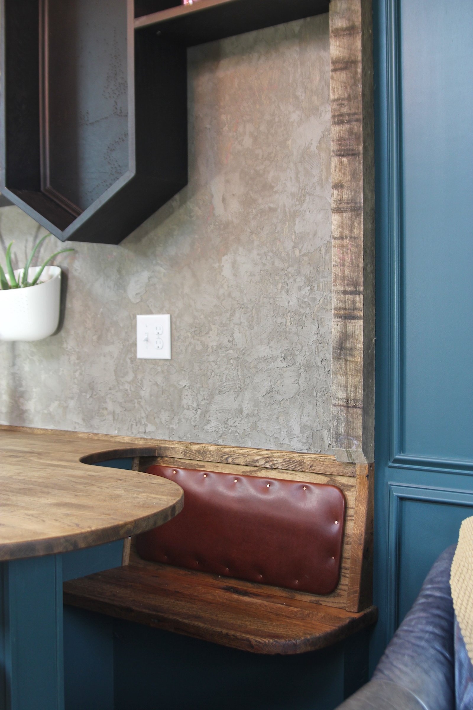 URBAN CRAFTSMAN thumbnail 16