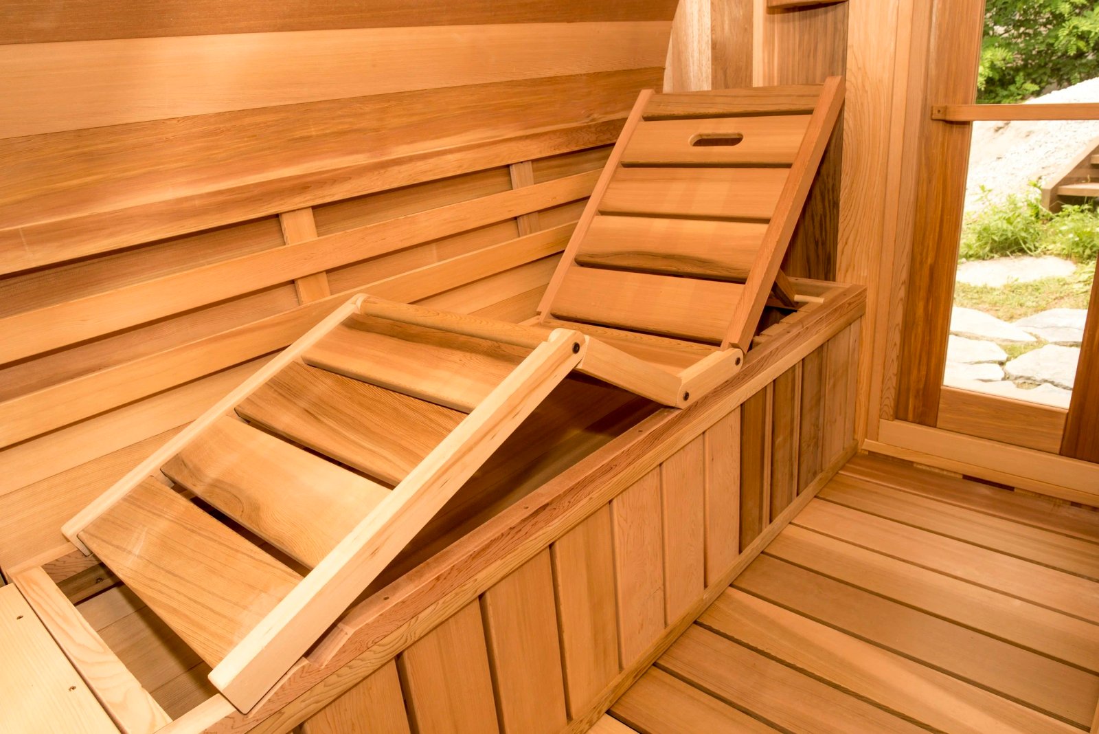 8’ Red Cedar panoramic Barrel Sauna thumbnail 6