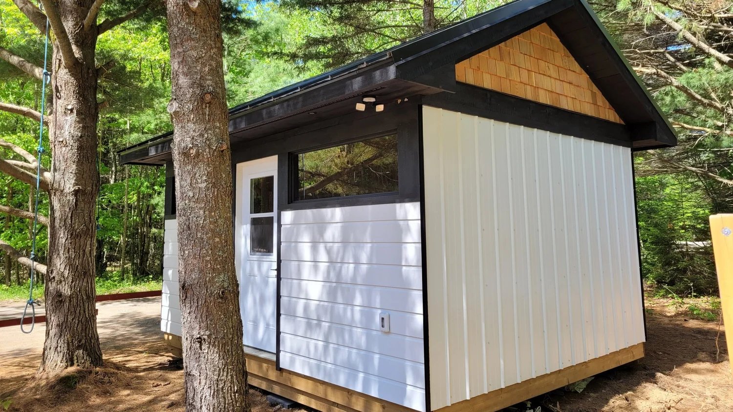 Sheds photo 1