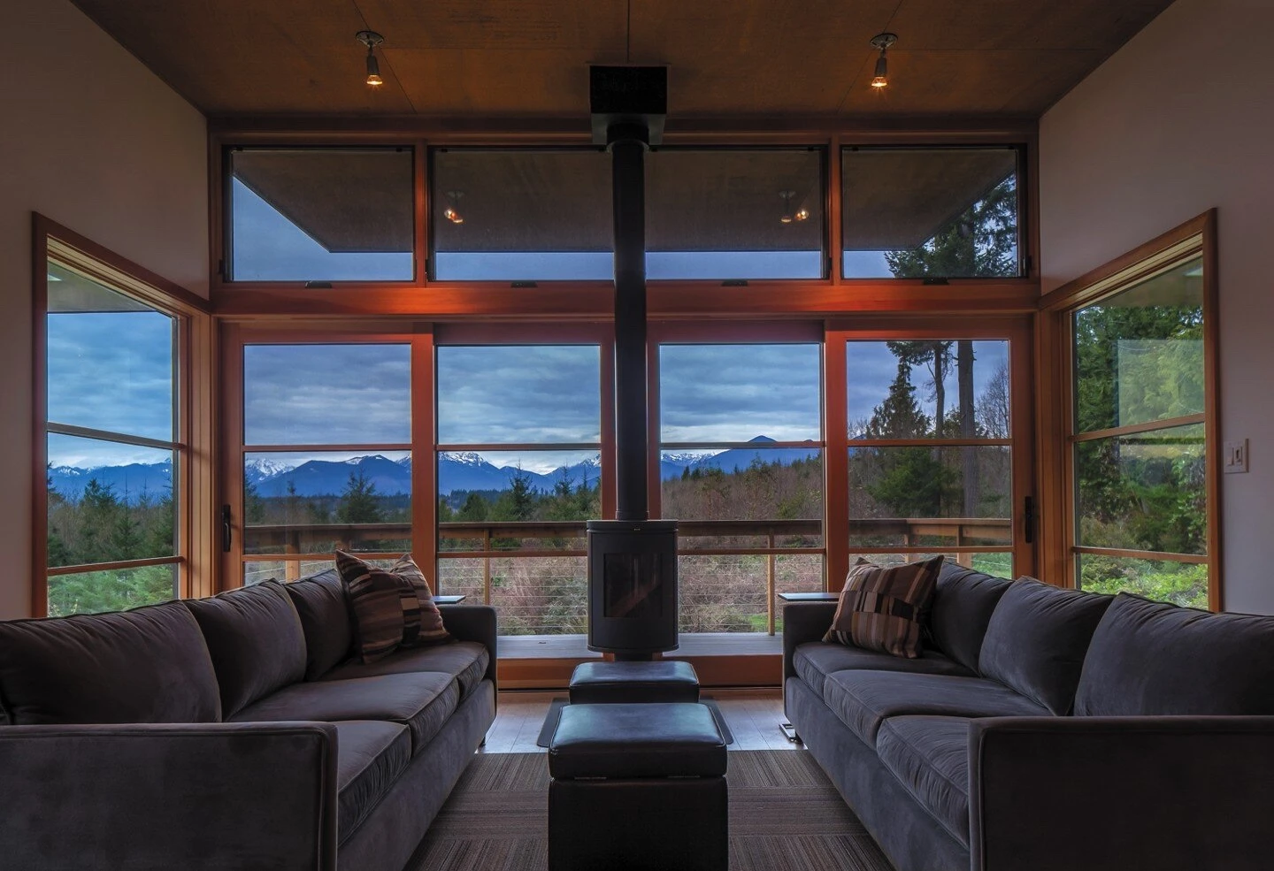 Hood Canal M Series thumbnail 3