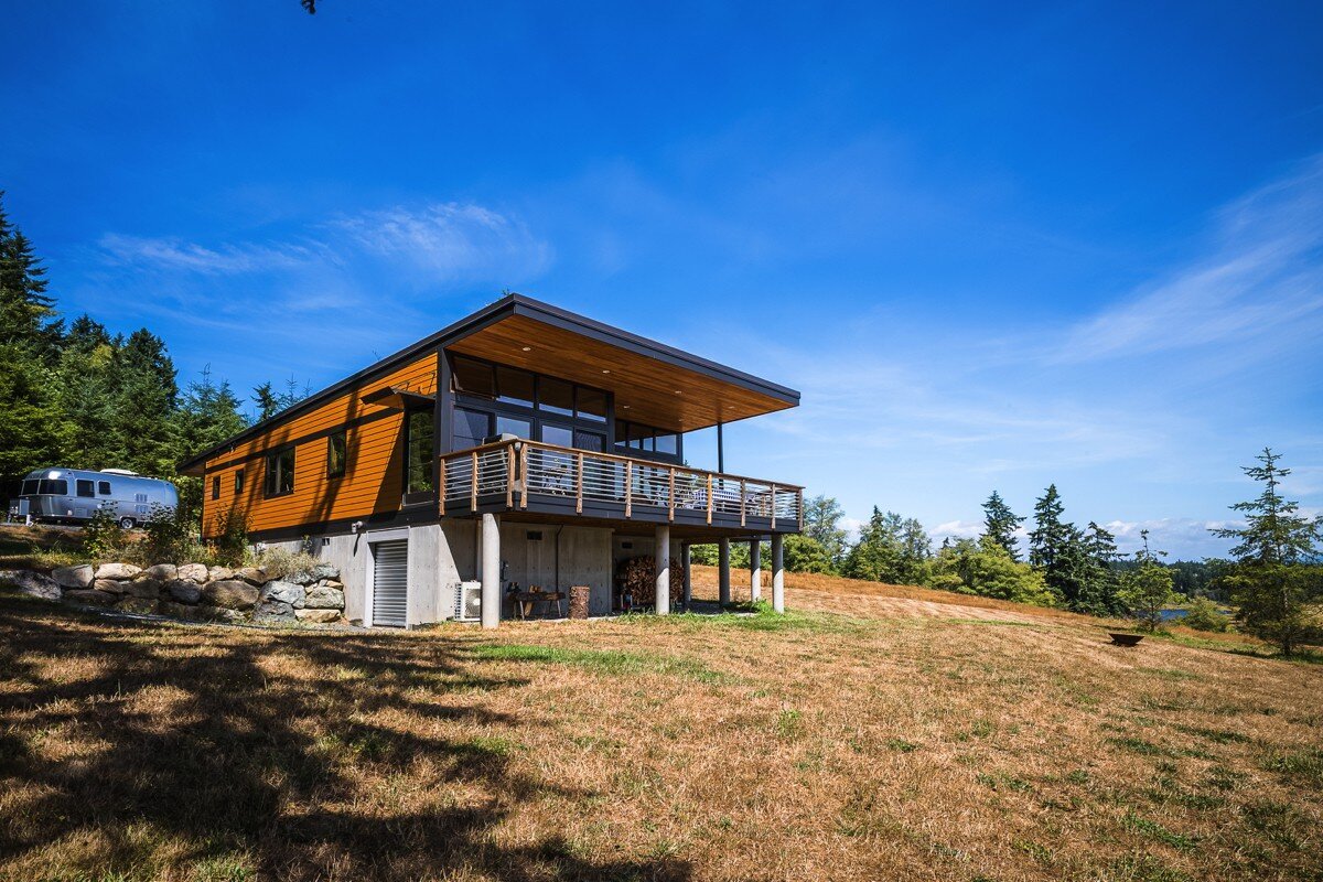 Camano Shift photo 1