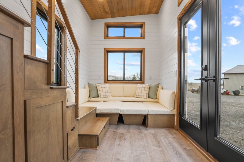 COASTAL MODERN thumbnail 48