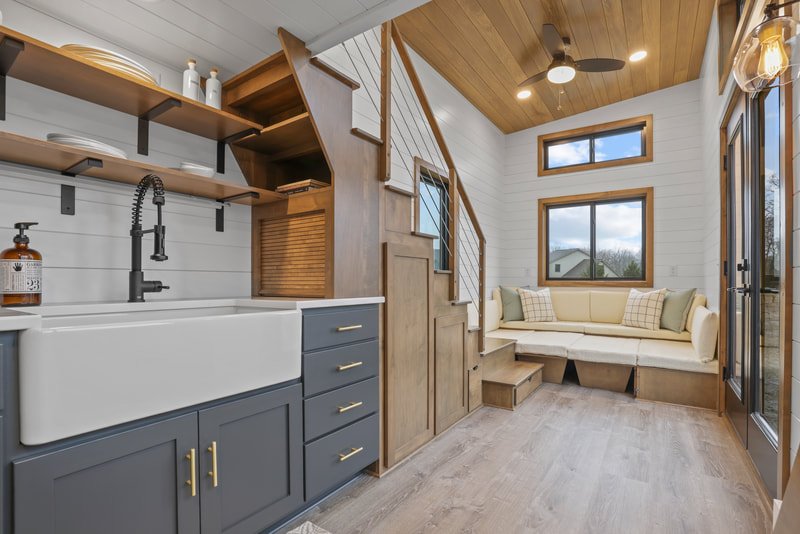 COASTAL MODERN thumbnail 55