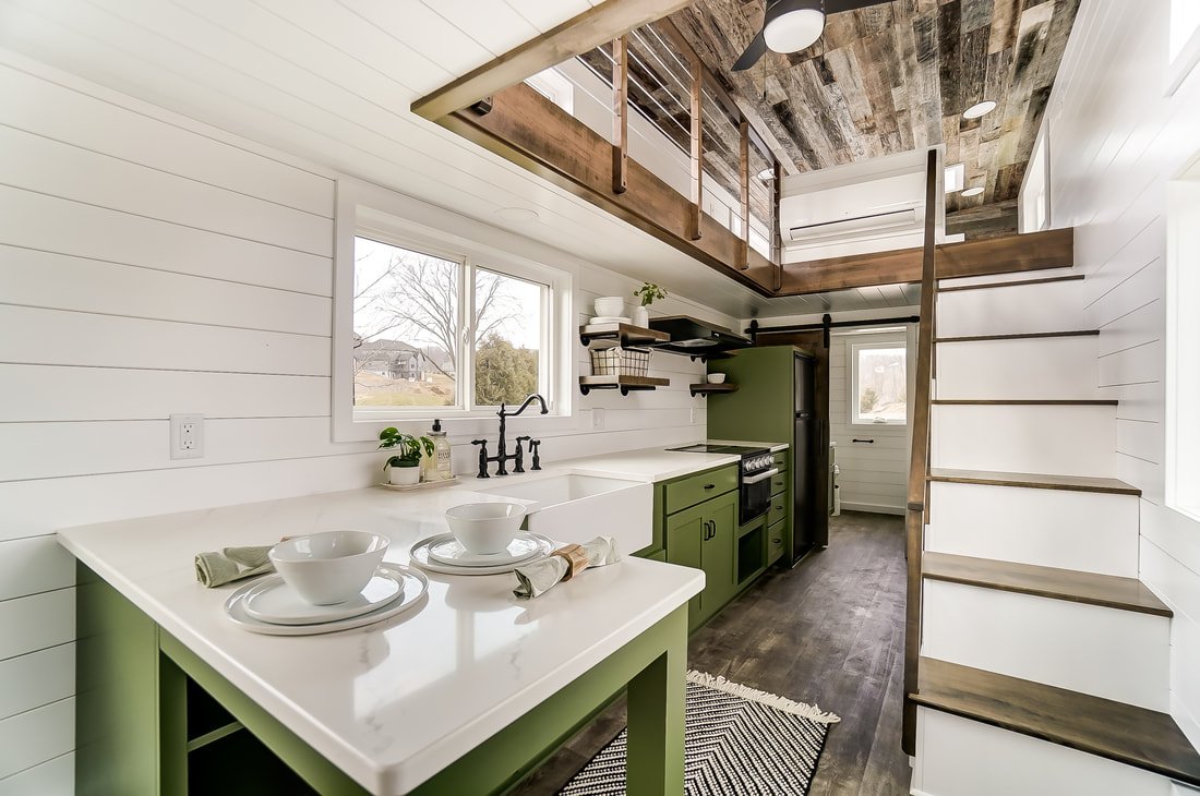 Custom Tiny HOmes photo 1