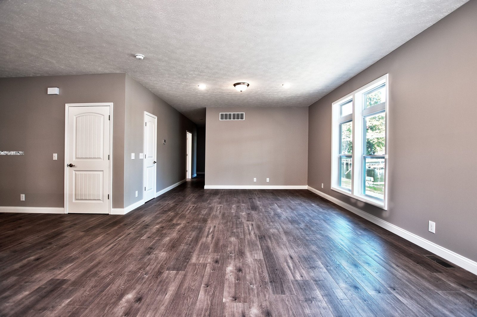 Wildwood Ranch Modular Home thumbnail 14