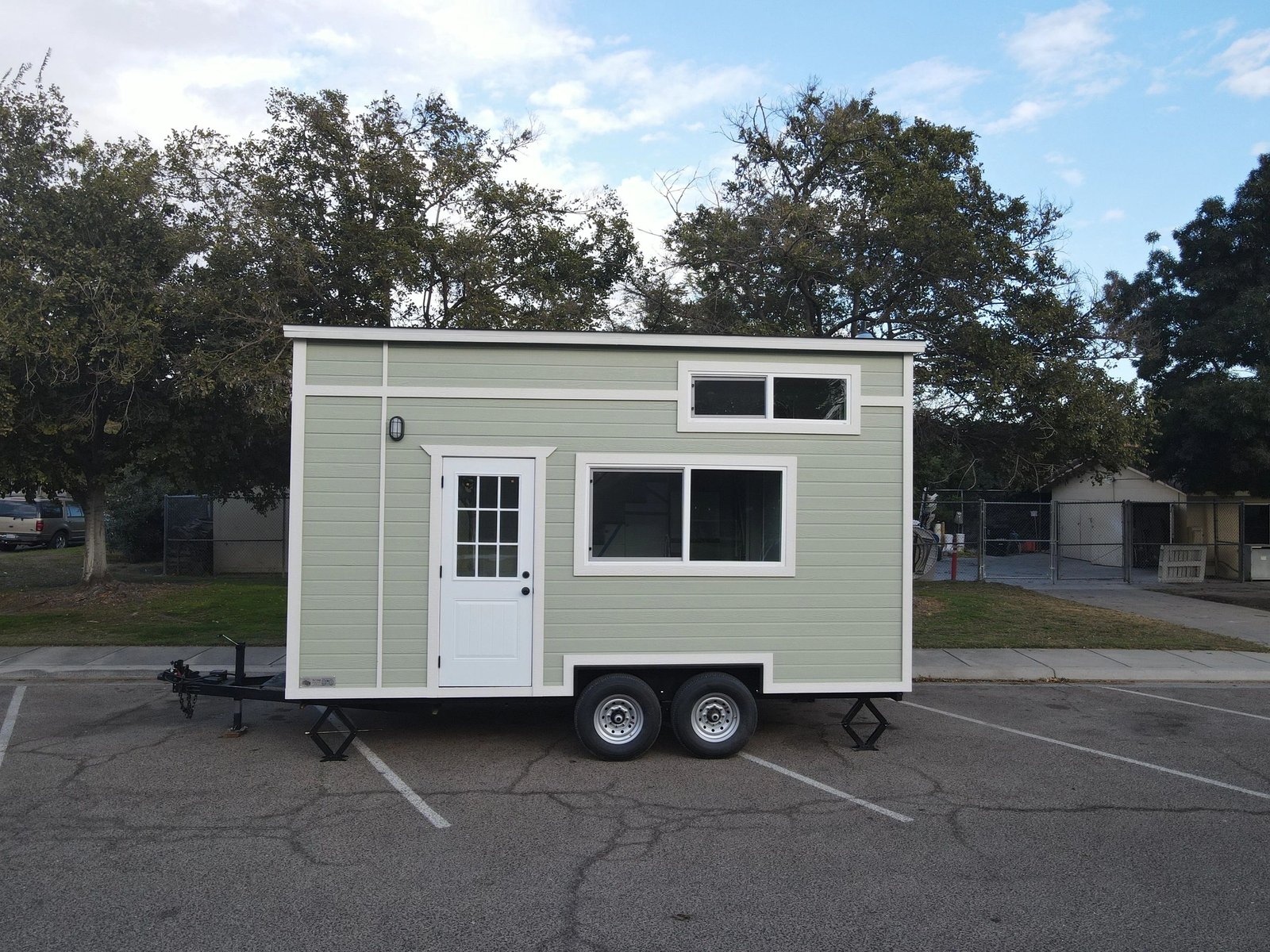 Bay Cottage - 18 ft thumbnail 10