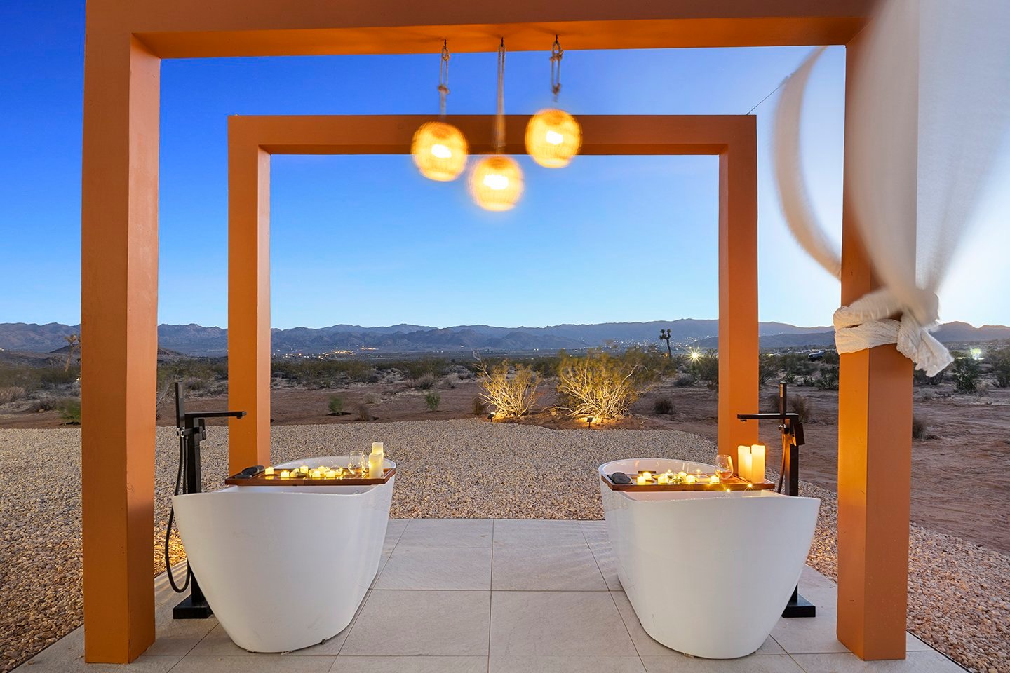 JOSHUA TREE CONTAINER HOUSE thumbnail 8