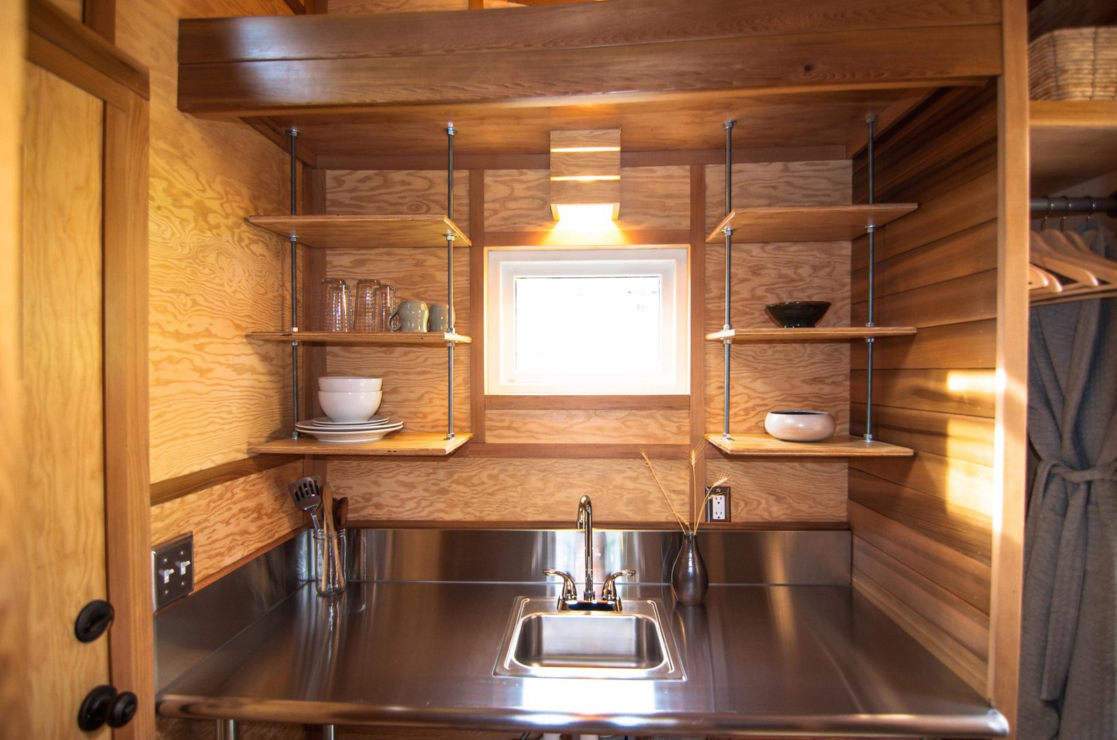 The Salsa Box Tiny House Plans thumbnail 4