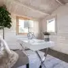 Getaway Cabin thumbnail 4